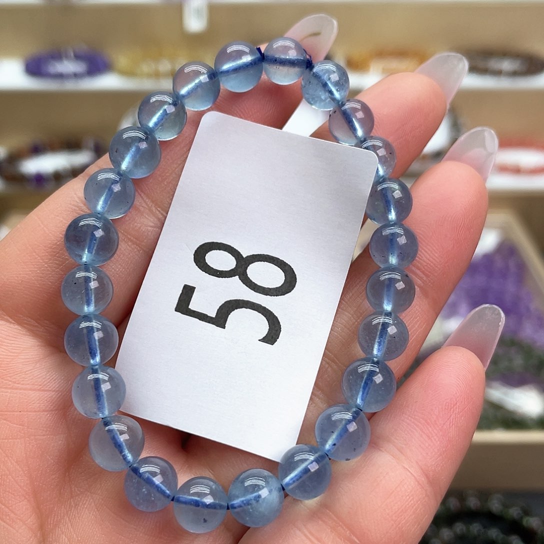 海蓝宝石手链未镶嵌