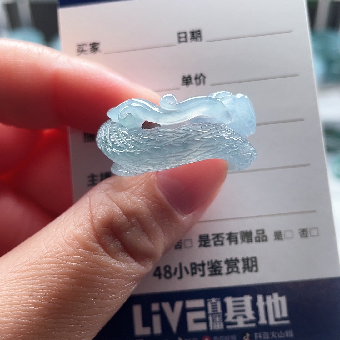 未镶嵌戒指翡翠简*单翡翠