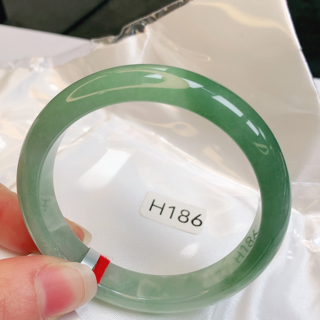 【闪购商品】翡翠手镯未镶嵌缅甸天然a货翡翠