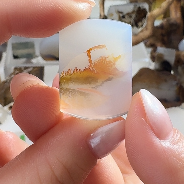 玛瑙/玉髓未镶嵌珠宝奇石