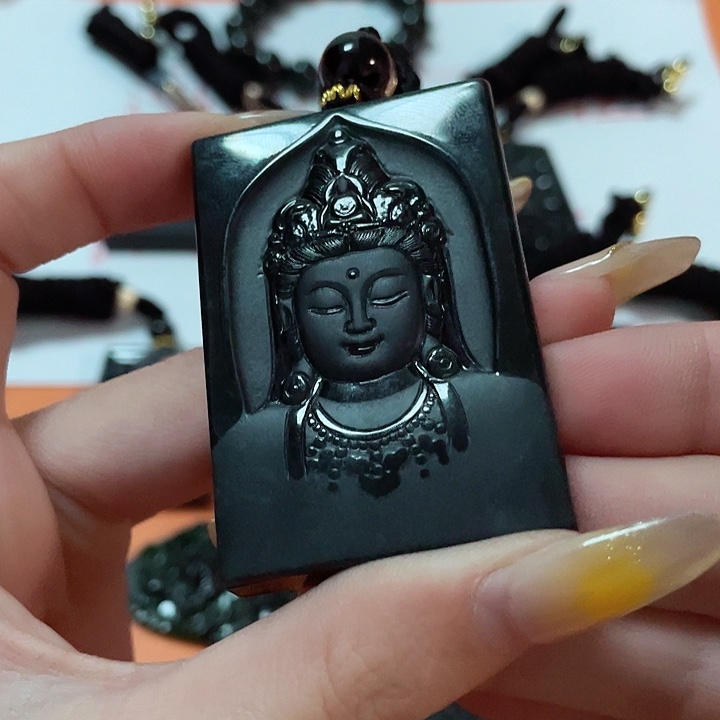 翡翠颈饰未镶嵌不****你