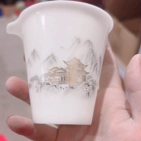 微瑕的一个直播间介意勿拍