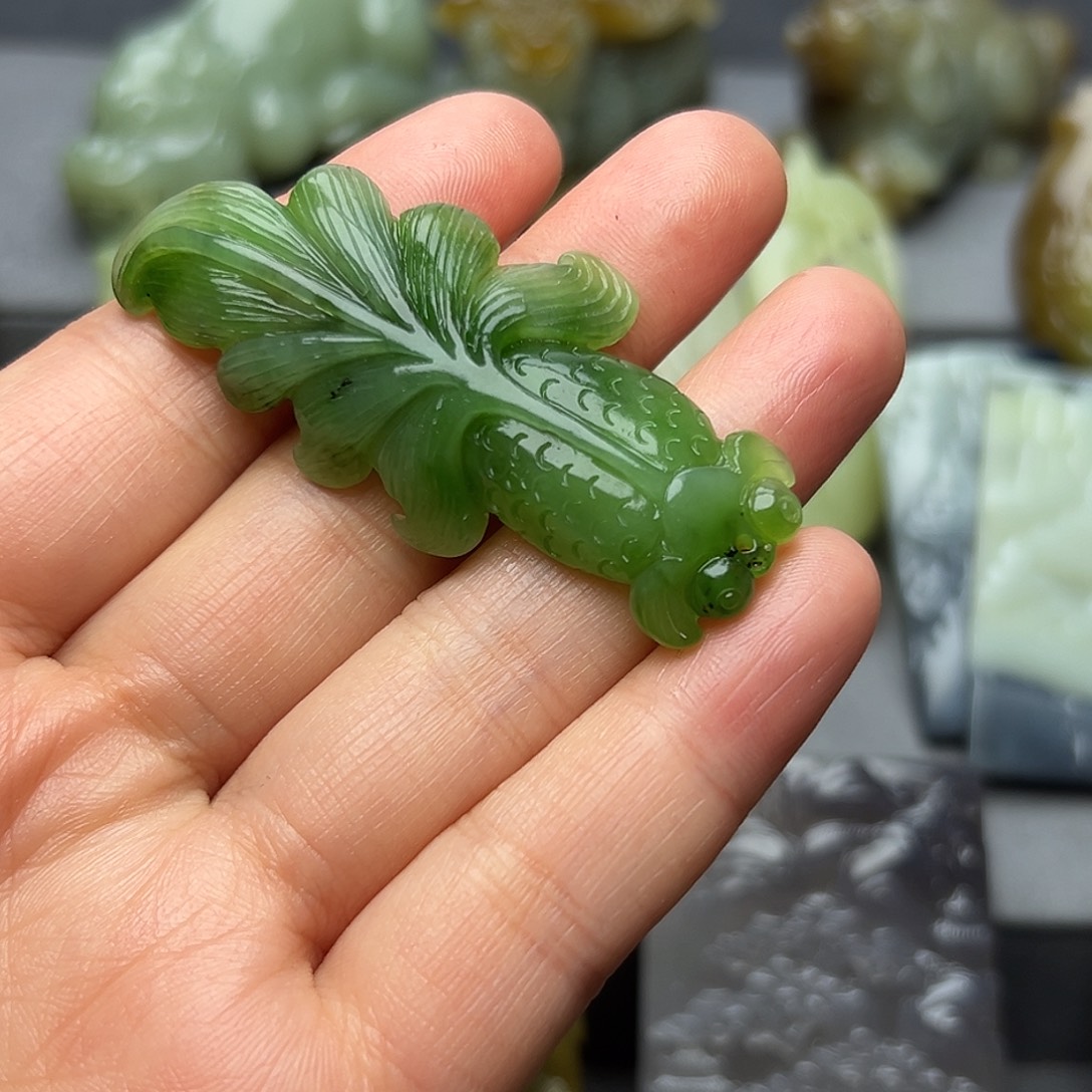 花***y和田玉未镶嵌挂件