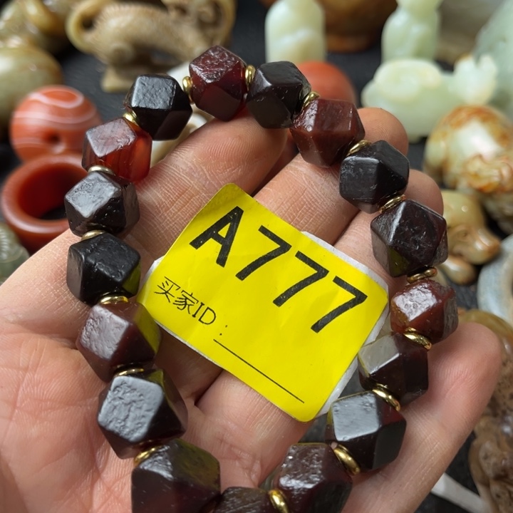 玛瑙/玉髓颈饰合金