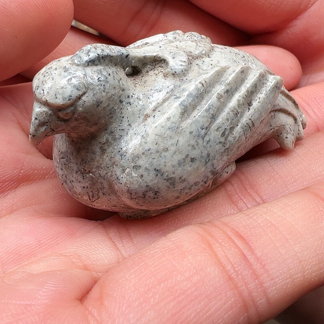 和田玉颈饰未镶嵌坚**诚