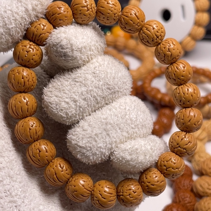 吊坠桃核桃核手串