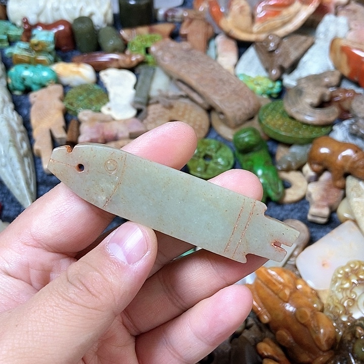 和田玉未镶嵌颈饰124