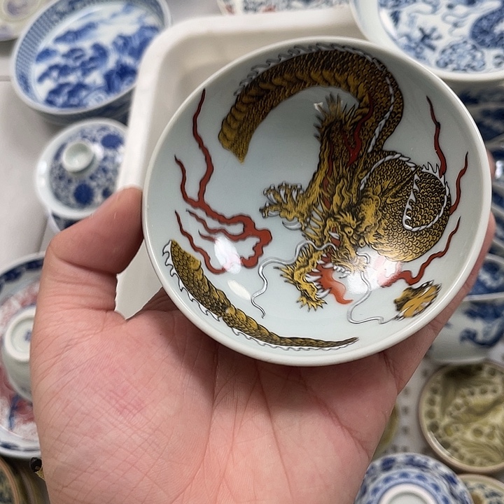 瓷片景德镇金龙降世普洱杯