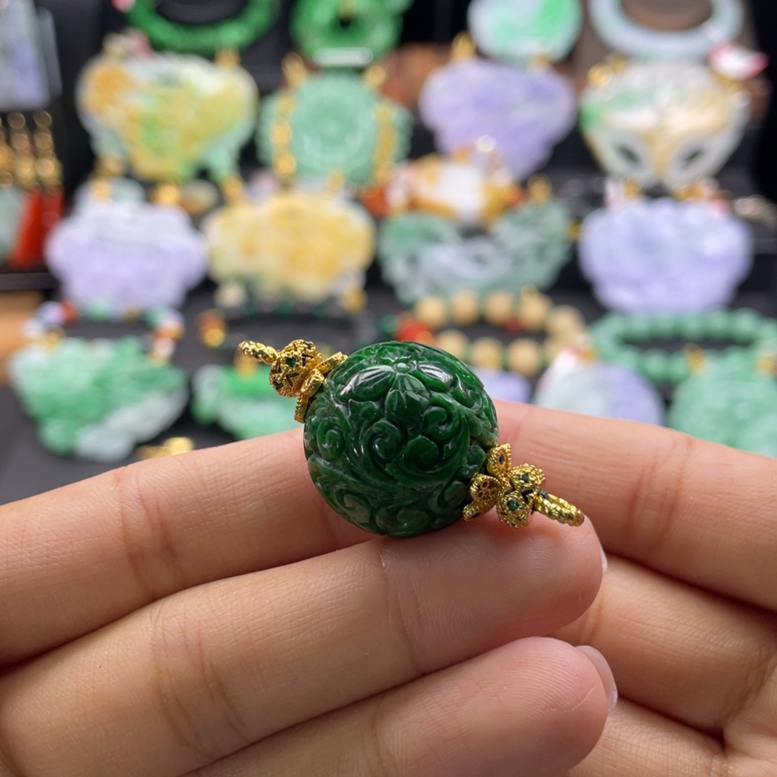 翡翠未镶嵌颈饰代编织