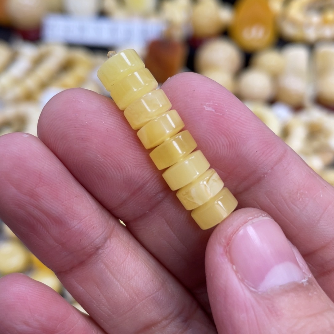 琥珀珠宝奇石未镶嵌7.5mm（8片）