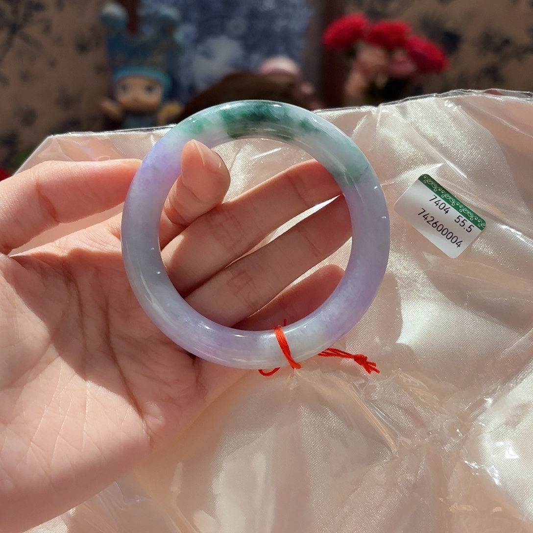 翡翠手镯未镶嵌55.5圈口