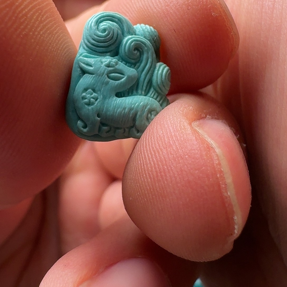 未镶嵌绿松石珠宝奇石