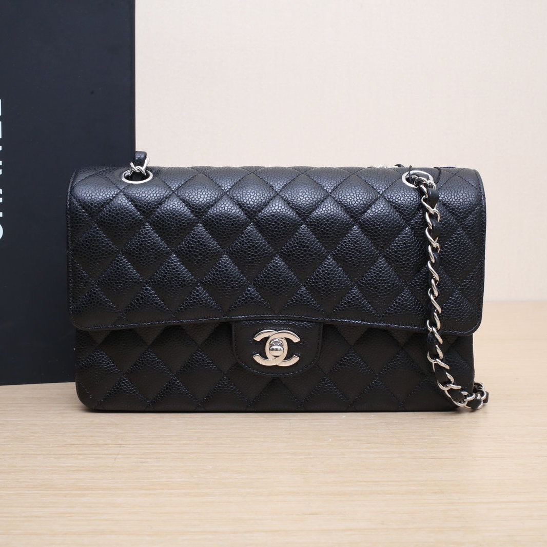 99新 Chanel/香奈儿 【黑黑】CF 口盖包 中号 芯片开 银扣 黑色
