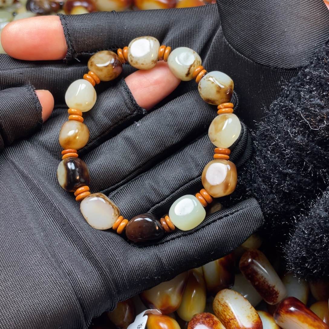 和田玉手链未镶嵌