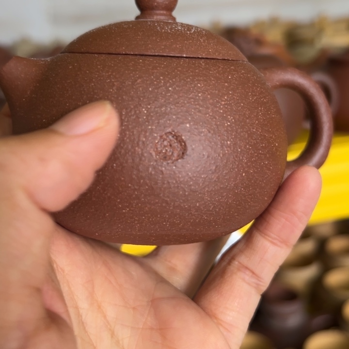 紫砂茶壶瑕疵跳砂西施150cc