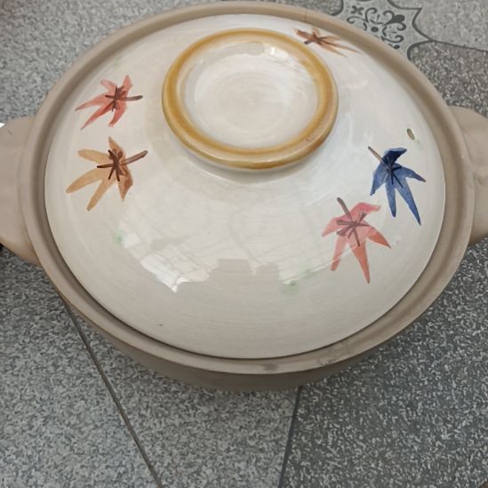 瓷片陶瓷盤子碗啥都有