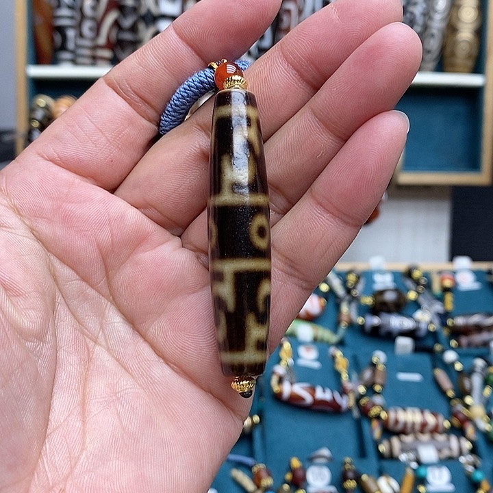 玛瑙/玉髓颈饰合金