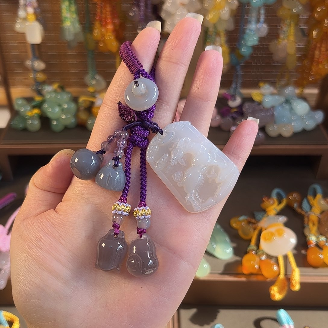 独***忆玛瑙/玉髓未镶嵌车挂福利款钥匙扣