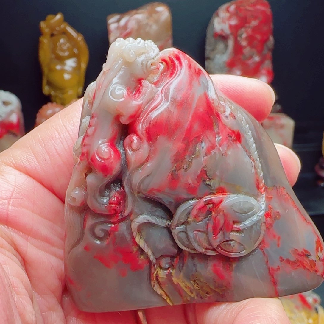 昌化石昌化鸡血石