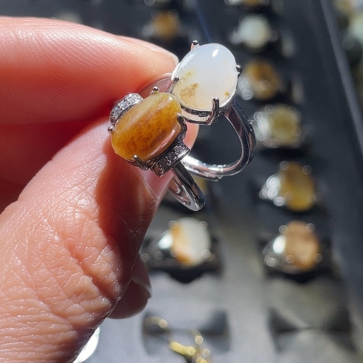 未镶嵌戒指和田玉杨*芳