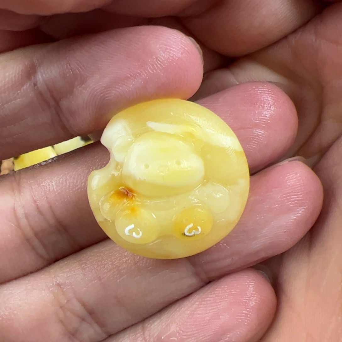 琥珀珠宝奇石未镶嵌