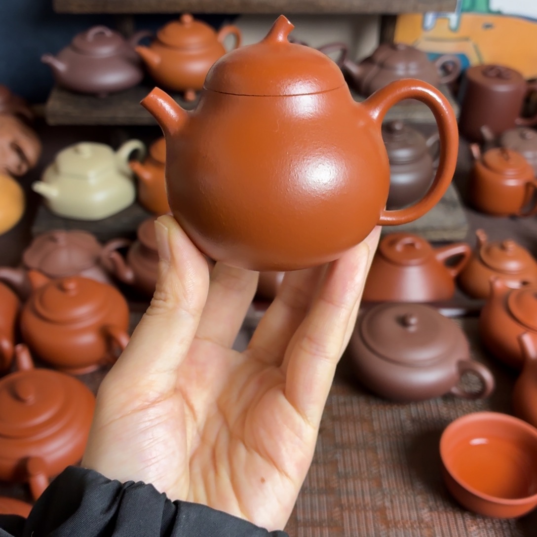 紫砂茶壶紫砂壶。  
