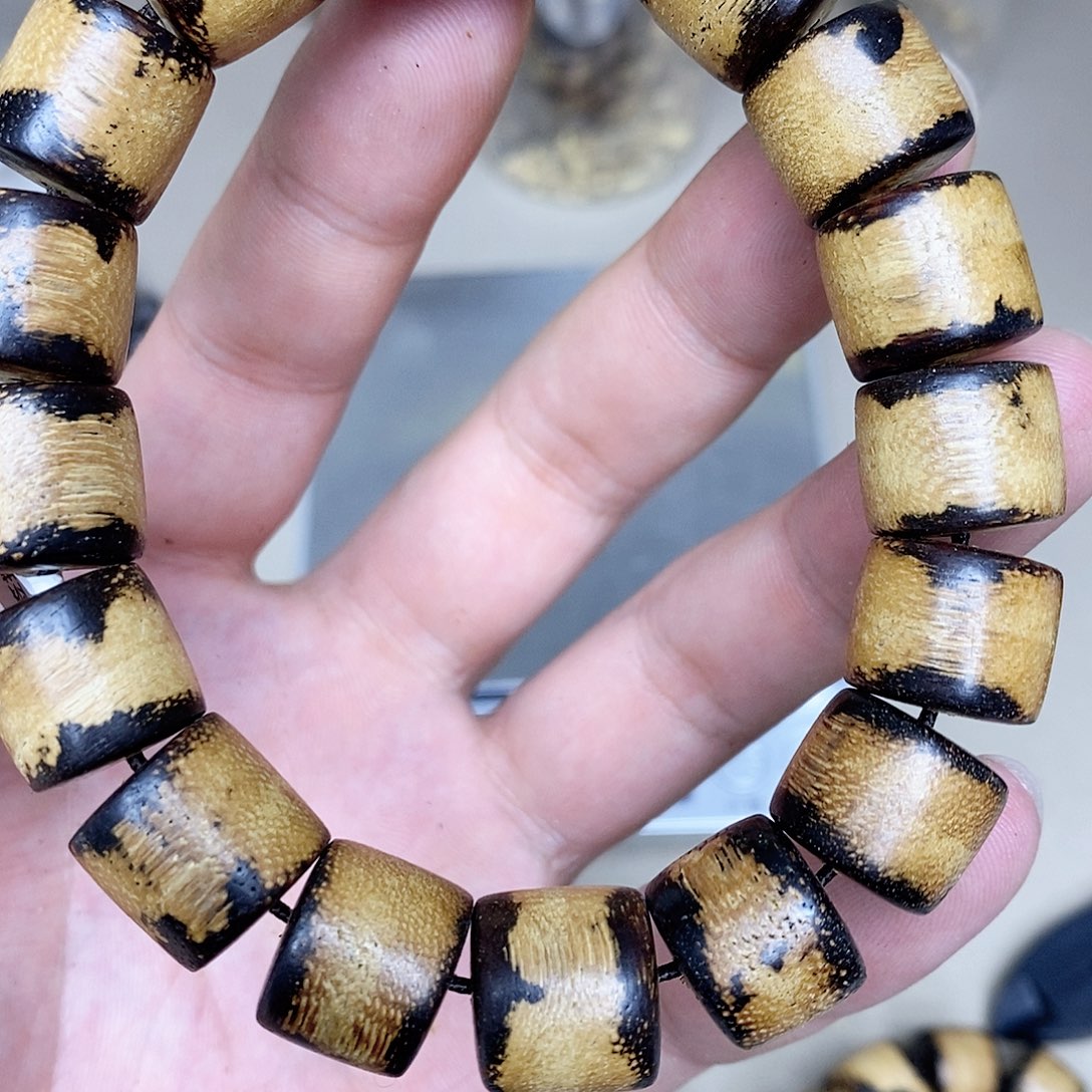 沉香沉香碎屑昆仑梅格1.4