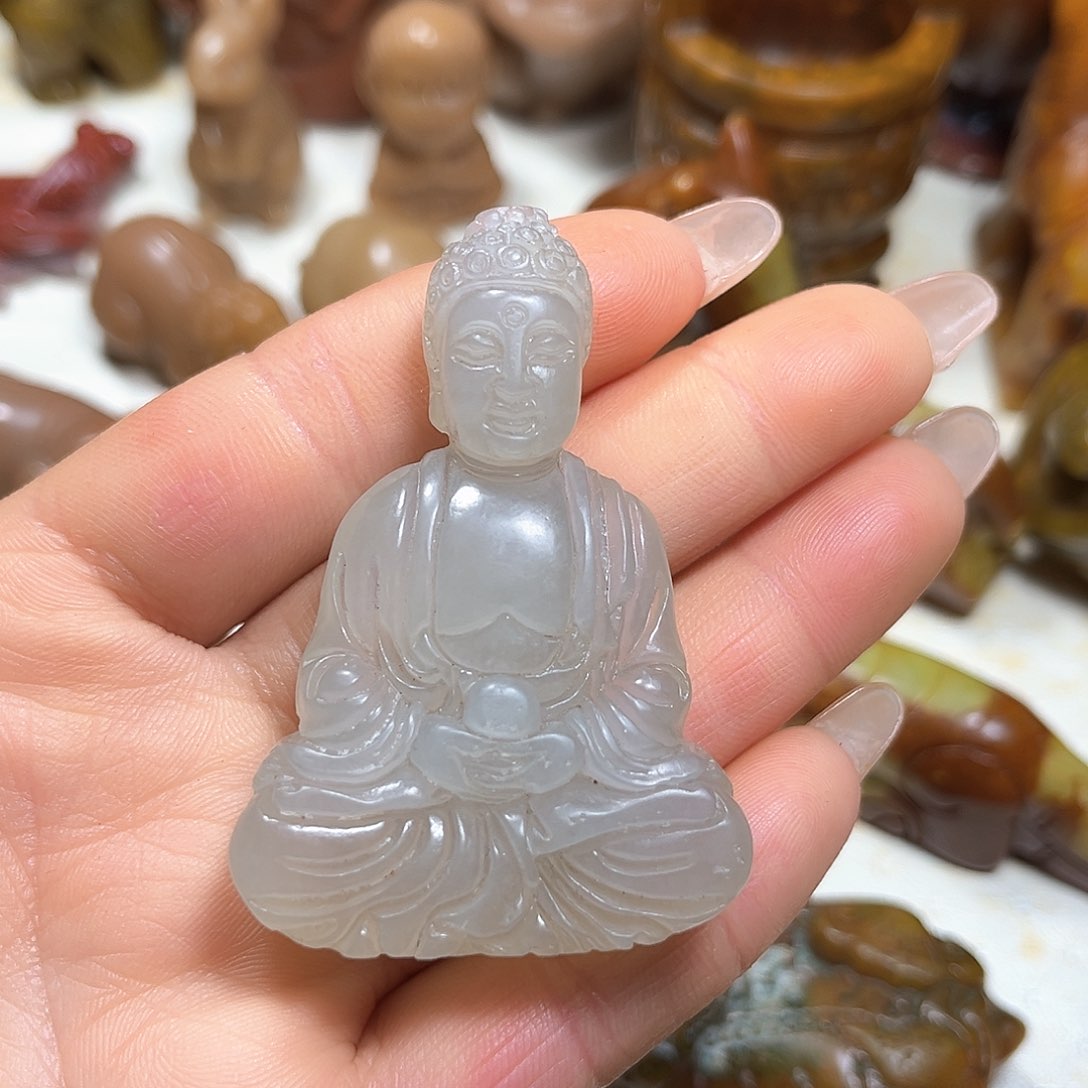 白玉菩提吊坠白玉菩提吊坠