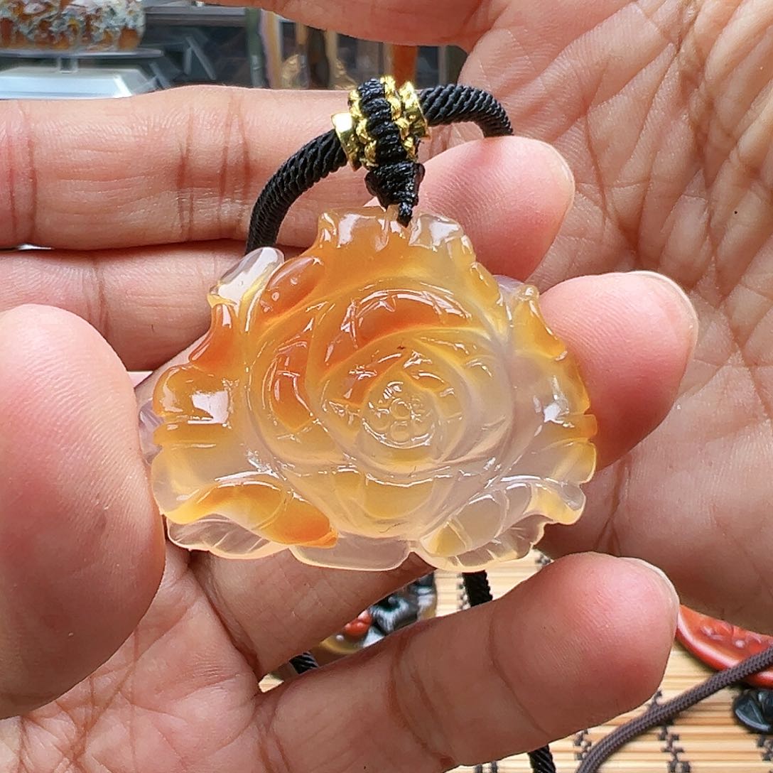 未镶嵌玛瑙/玉髓珠宝半成品