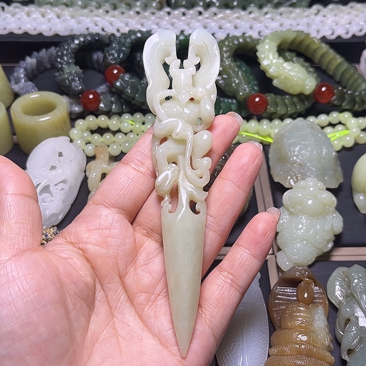 和田玉未镶嵌挂件