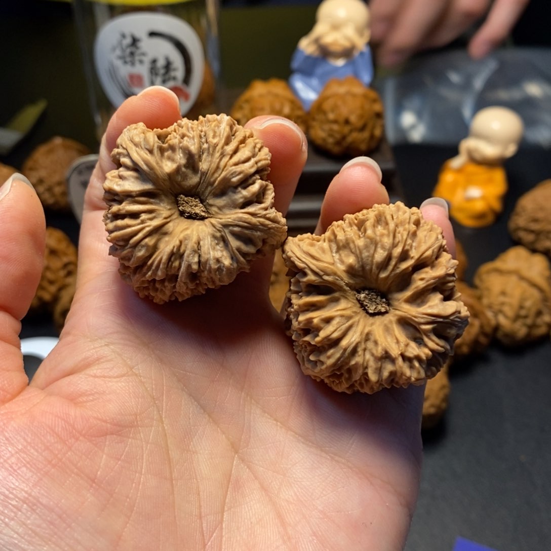 文玩核桃把件51号南疆石