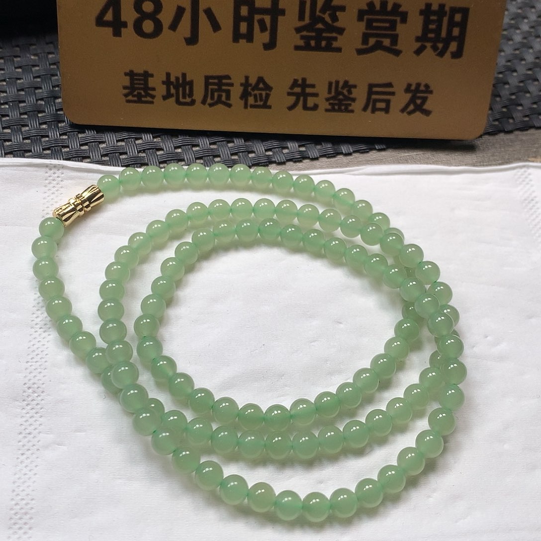 颈饰未镶嵌和田玉卡5