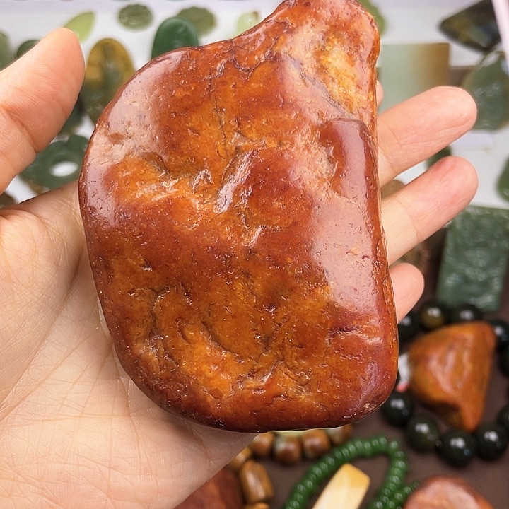 岫岩河磨玉（透闪石质玉）颈饰未镶嵌