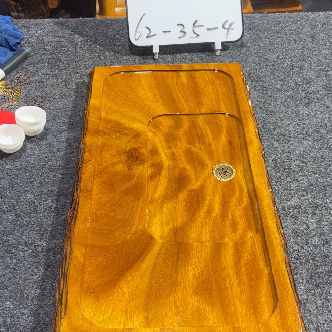 缅甸大叶金丝楠实木茶盘