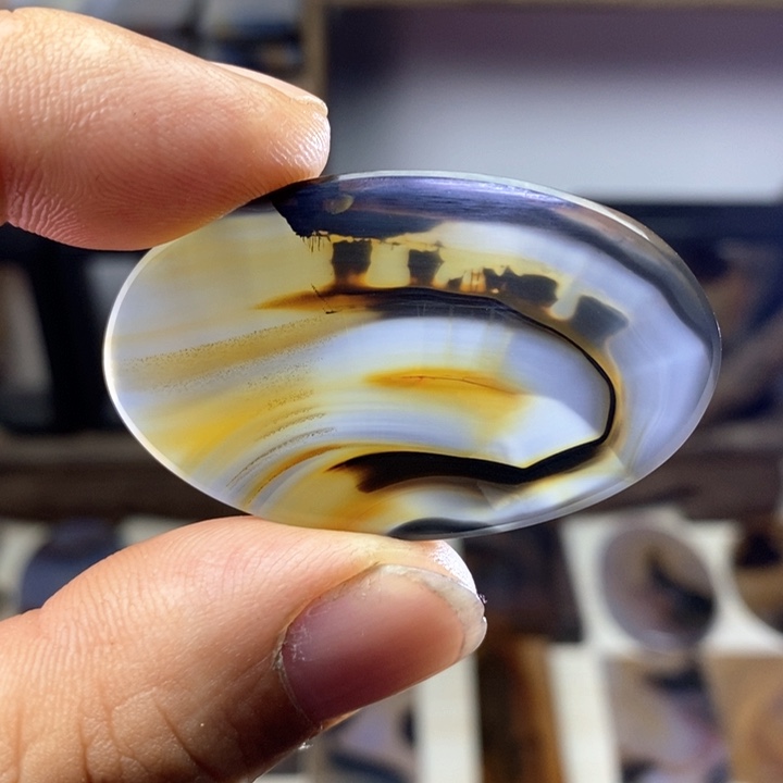 玛瑙/玉髓颈饰未镶嵌