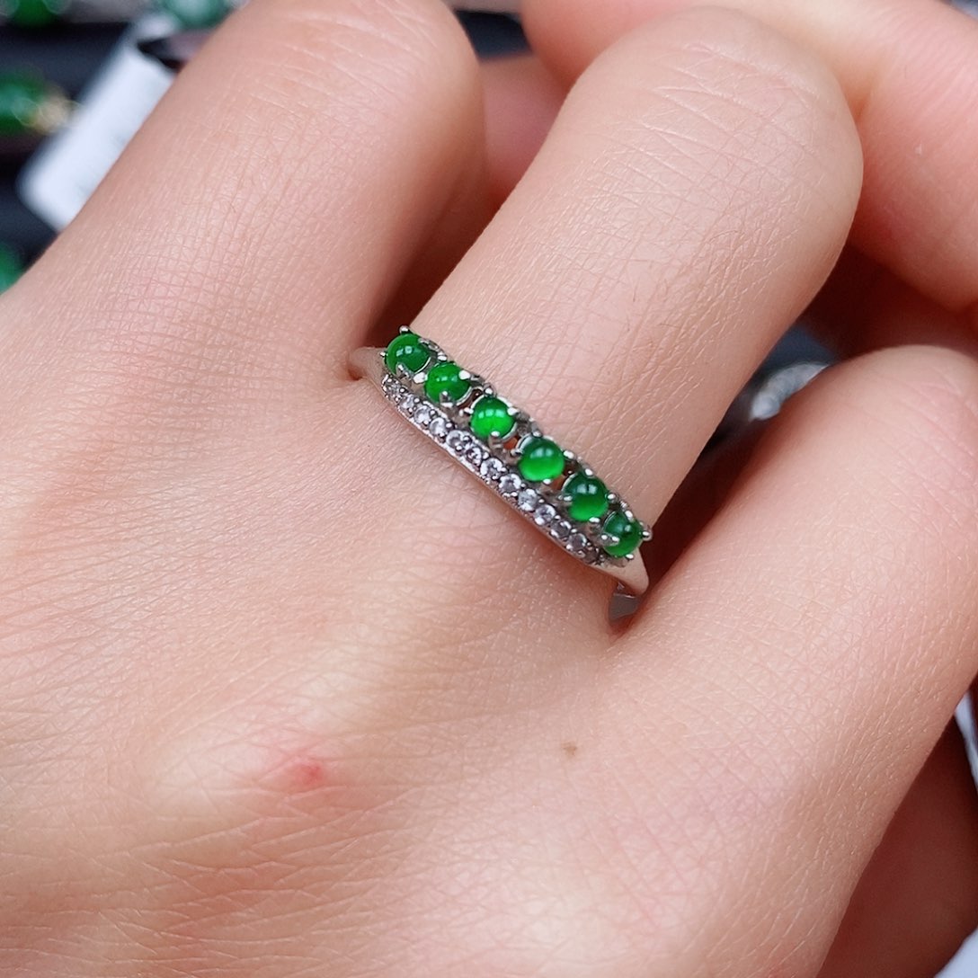 翡翠戒指银S925镶嵌戒指