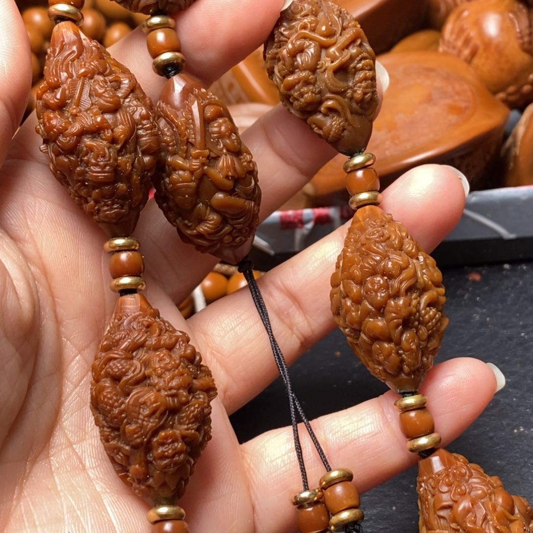 吊坠猴头核桃橄榄