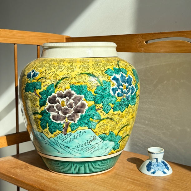 九古胶趾釉大花瓶