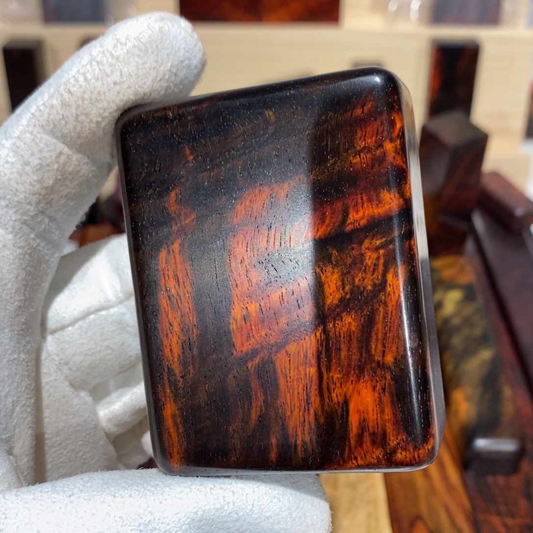 飞***鹿交趾黄檀（大红酸枝）