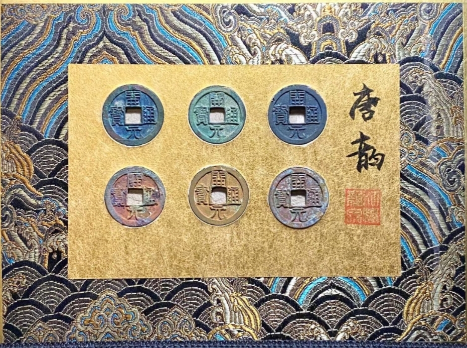 【壹号甄币阁】代拆盲盒新人拍3拆5立牌盲盒裸币盒子币默认代拆