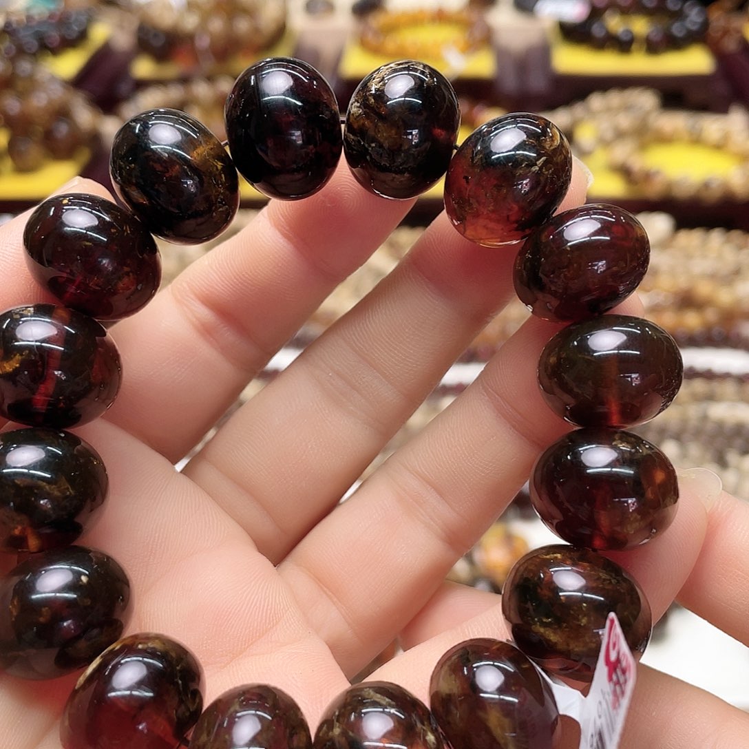 琥珀裸石未镶嵌十七10769