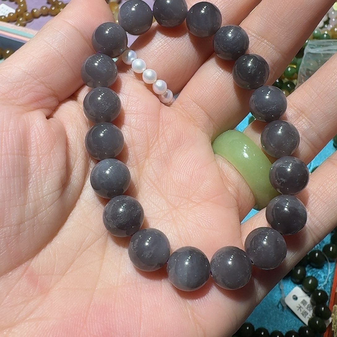 和田玉未镶嵌手串