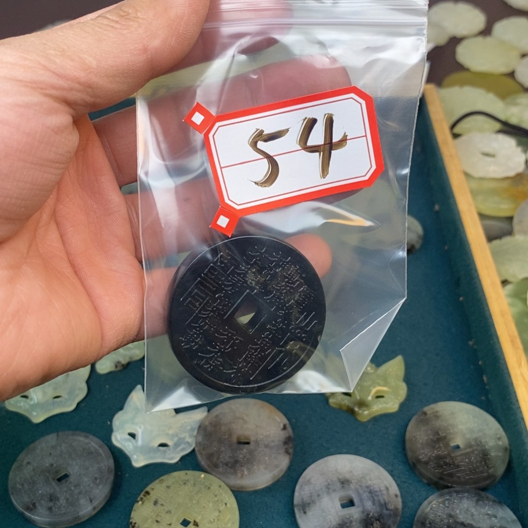 蛇纹石玉颈饰未镶嵌54