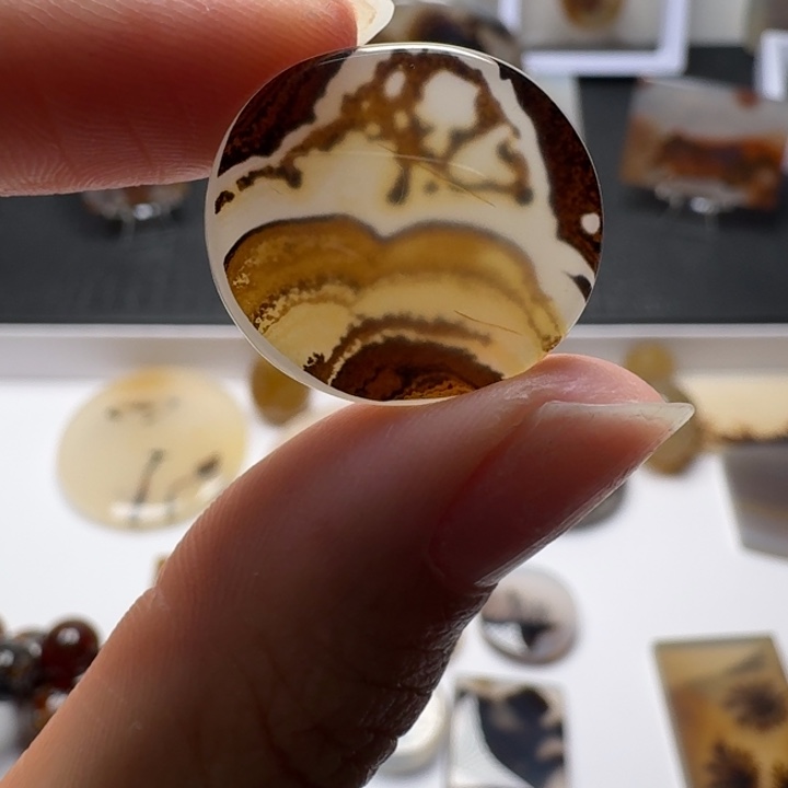 玛瑙/玉髓未镶嵌摆件