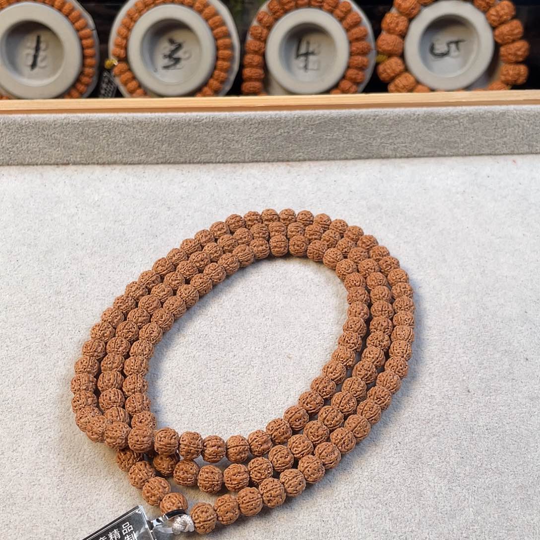 金刚菩提吊坠盘龙