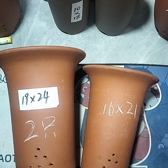 紫砂红泥兰花盆两个