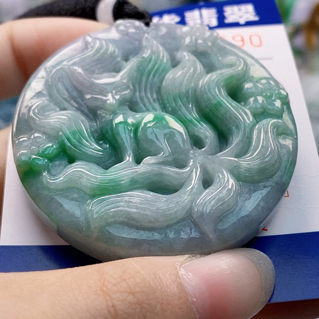 吊坠(不含链)未镶嵌翡翠