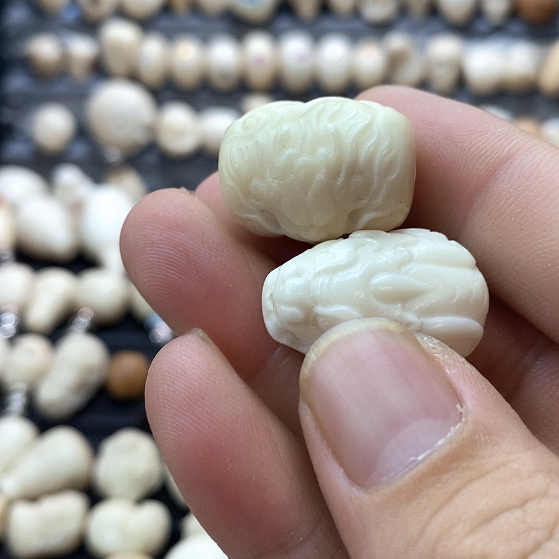 _***年菩提根/象牙果吊坠