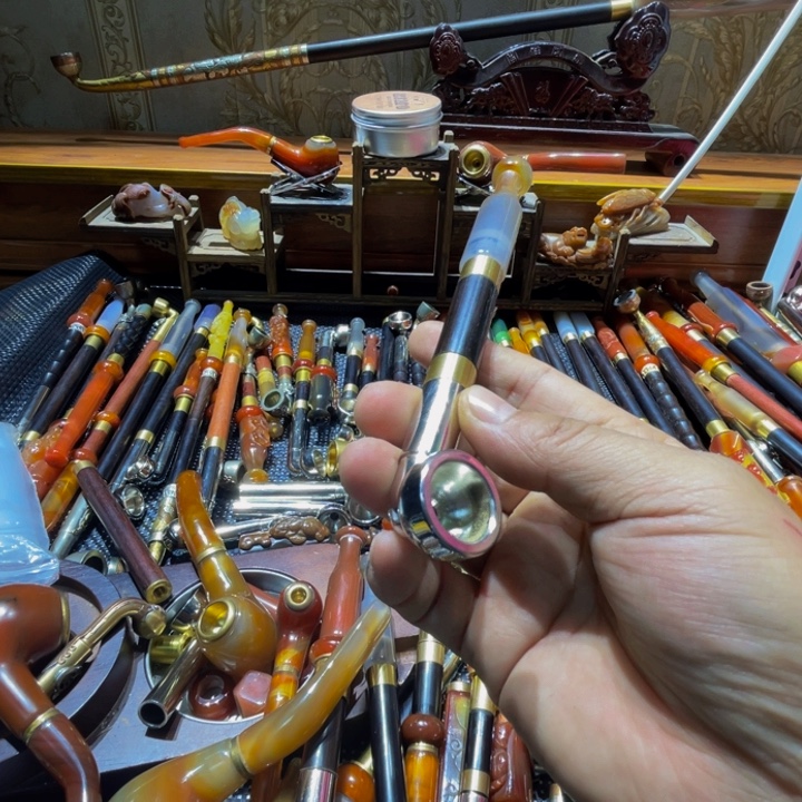 @***行仿古烟袋锅中号容量