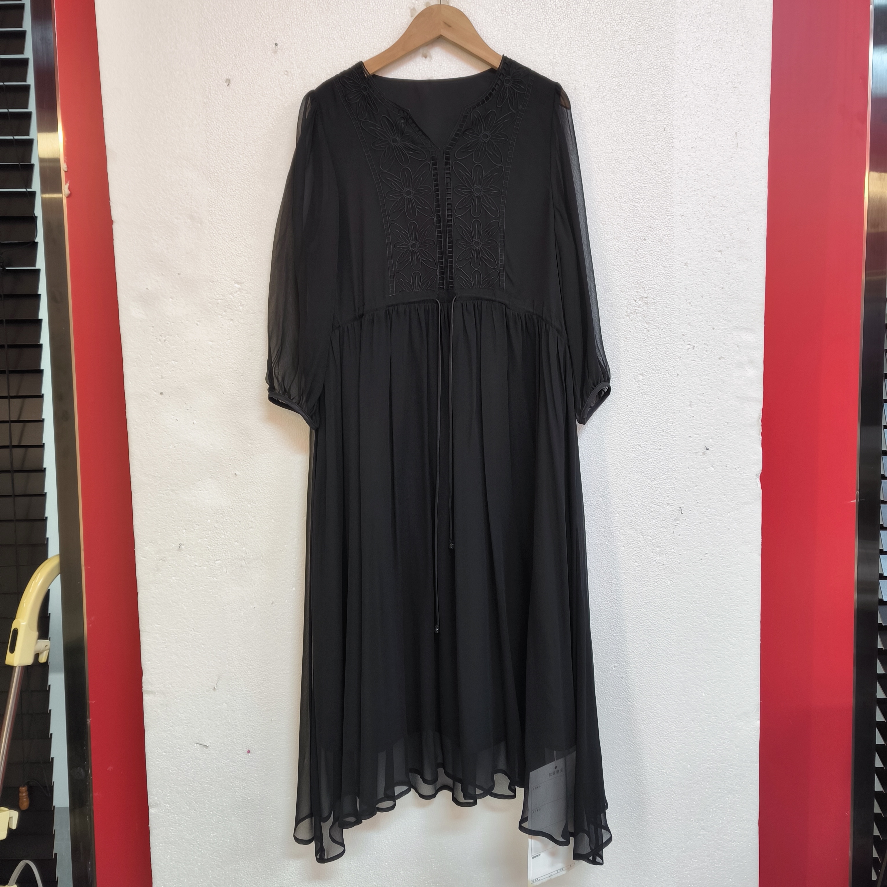 100桑蚕丝真丝乔其抽绳系带高腰刺绣长袖连衣裙131